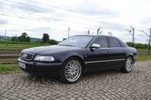 Audi A8 D2 3.7 LPG