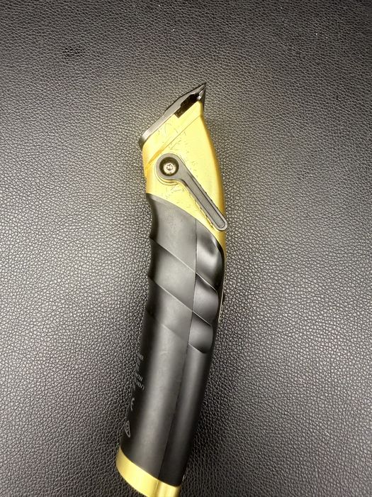 Supreme trimmer st