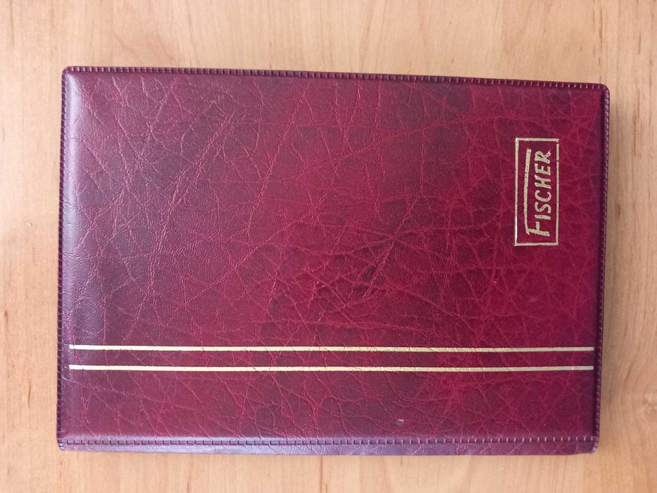 Katalog na monety Fishera z kolekcją 32 monet 2 zł.