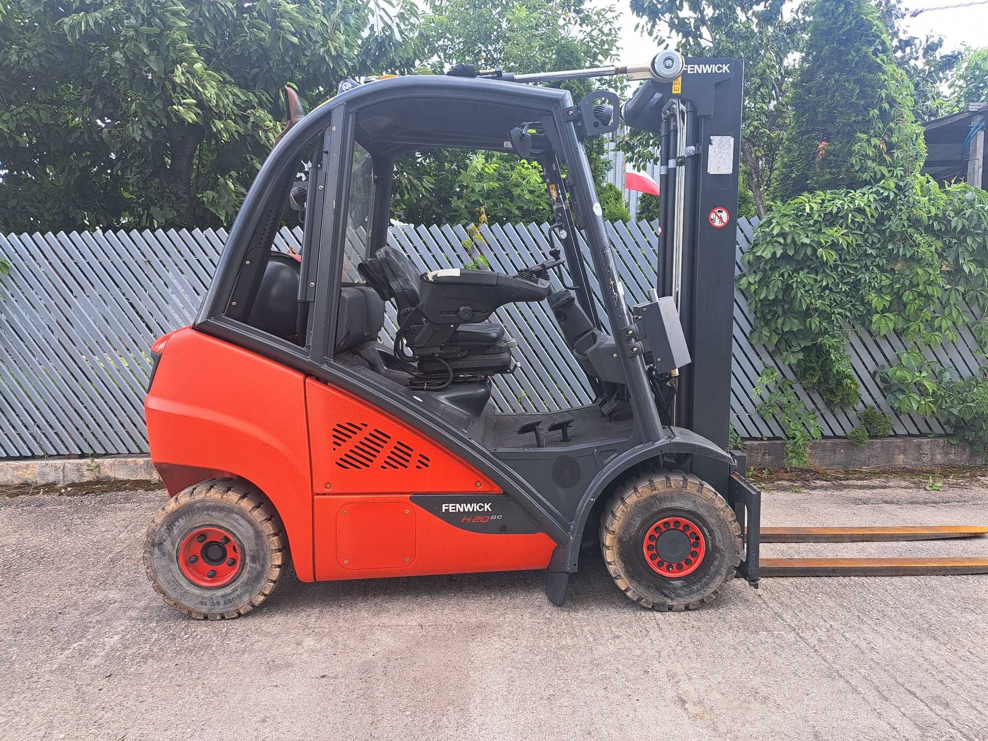 Wózek widłowy Linde H20/600 EVO Triplex 4 sekcje