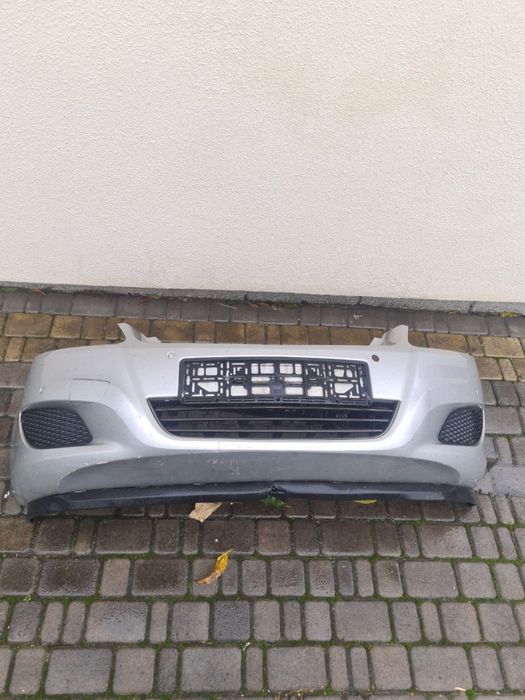 Передній бампер Opel Zafira B Z157 рестайл ліфт Опель Зіфіра Б