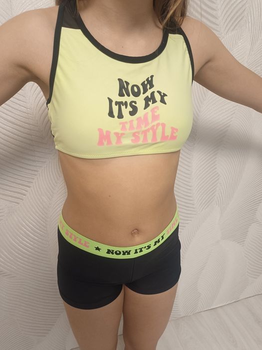 Купальник на дівчинку