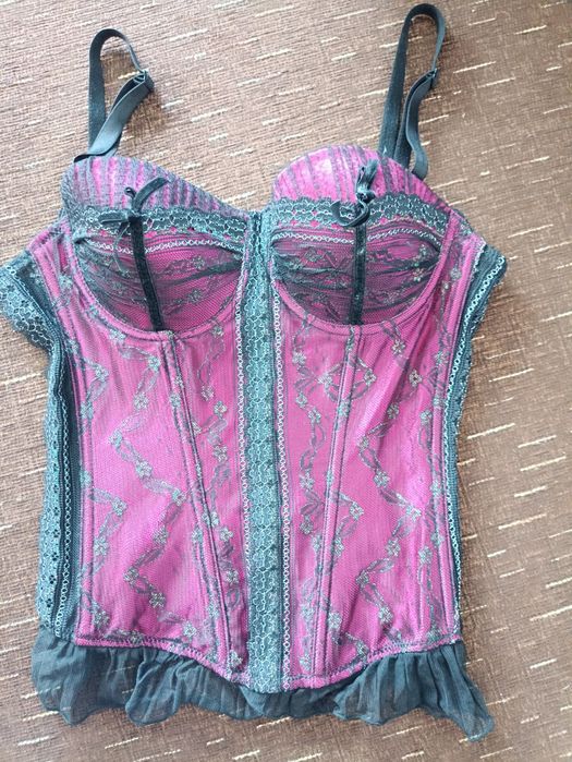 Gorset damski.       .