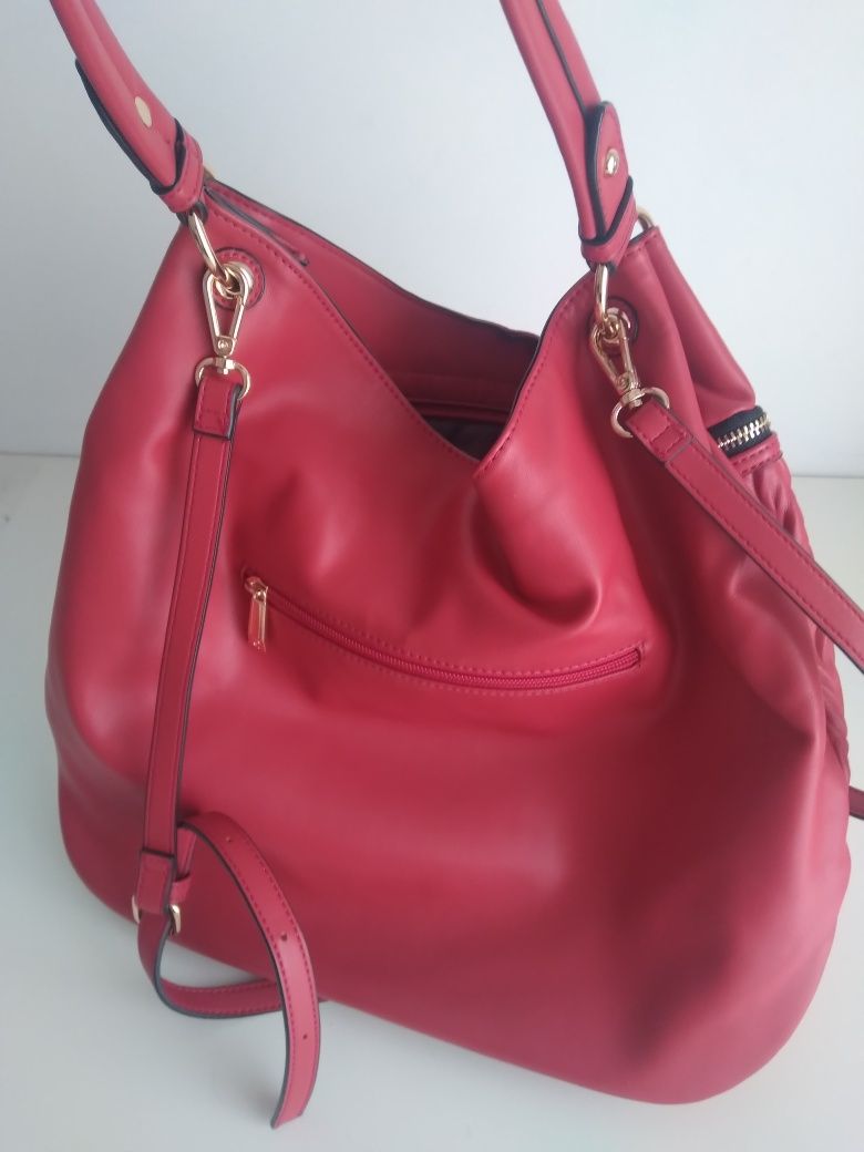 Mala PierreCardin em pele