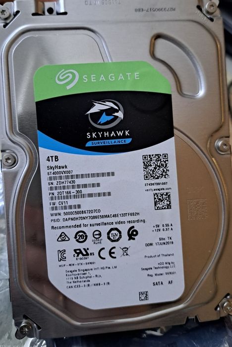 Skyhawk 4tb  Винчестер 4тр  жёсткий диск