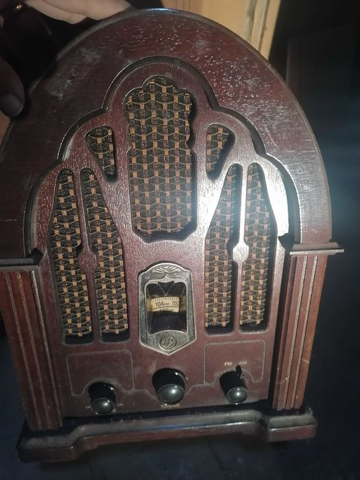 Rádio antigo para coleção