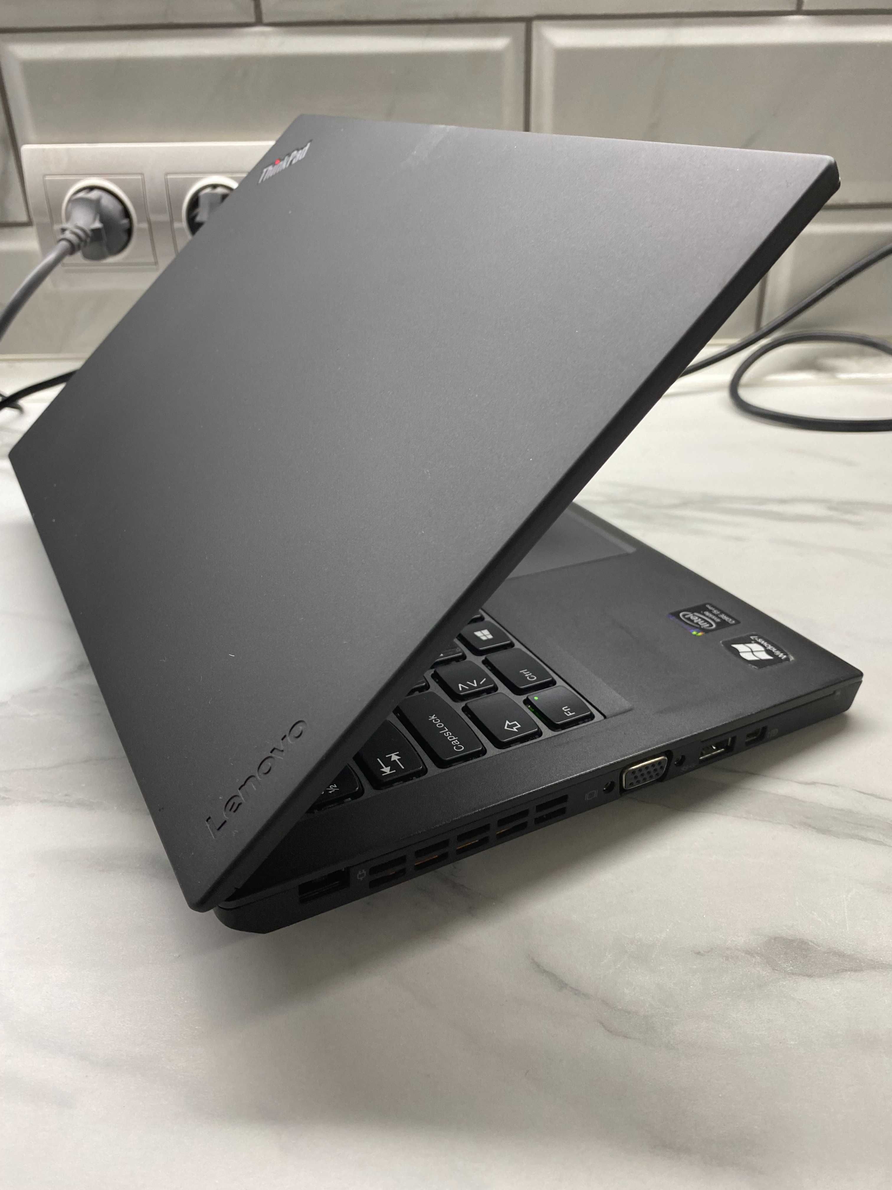 Lenovo X240 Core i5-4300U/8Гб ОЗУ/HDD 500Гб/12,5" FullHD Акб ОК