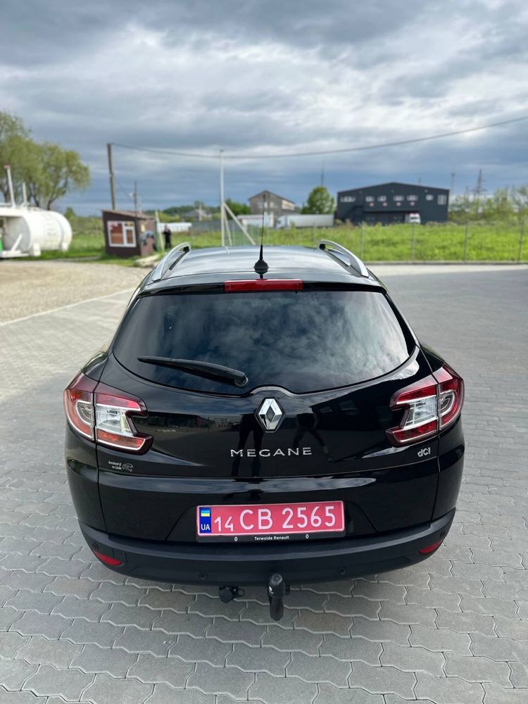 Renault Megane Bose 2013