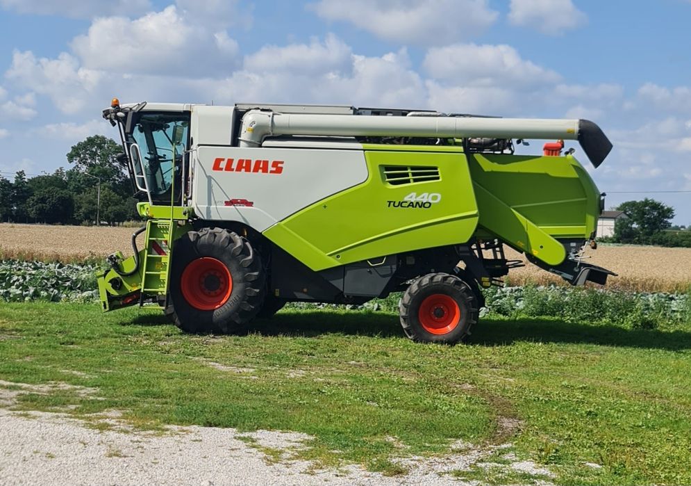 Claas tucano 440