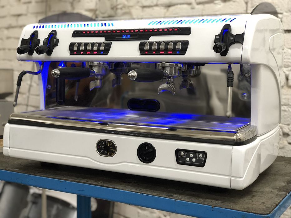 Професійна кавомашина La Spaziale S5 — зроби свою каву як в Італії