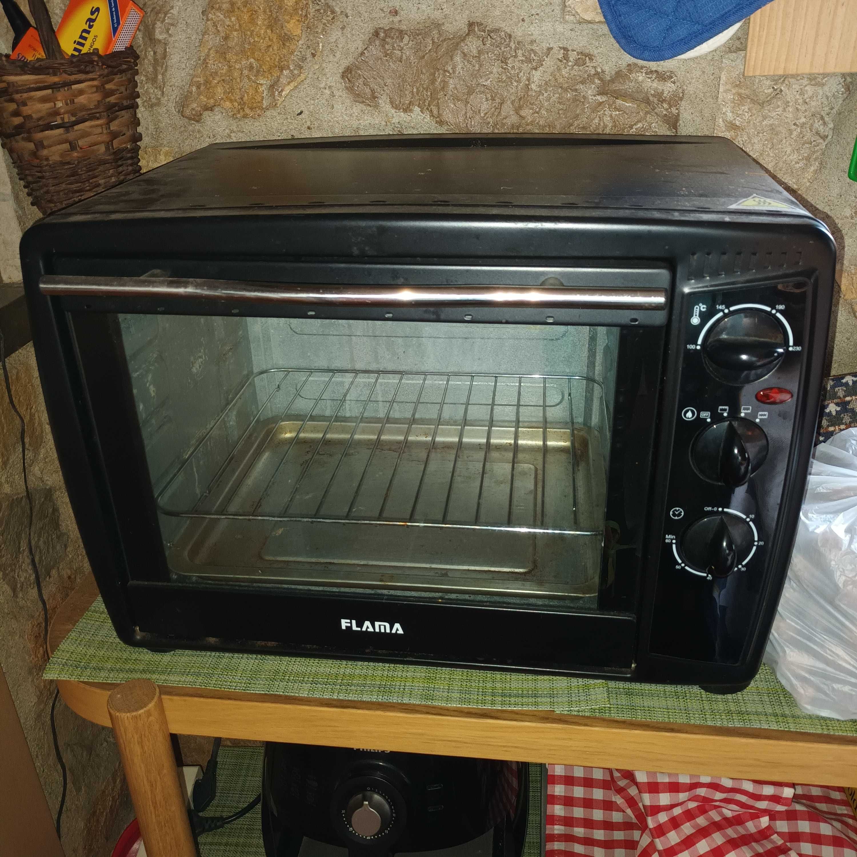 Mini forno eléctrico