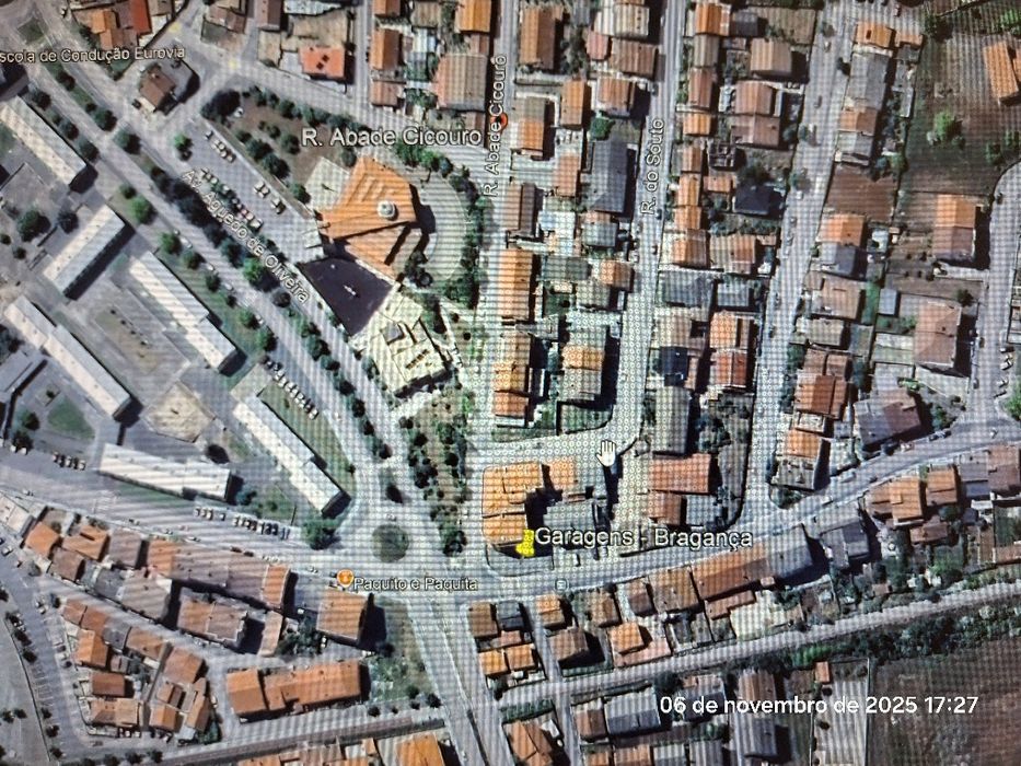 Garagem - URGENTE - Negociável