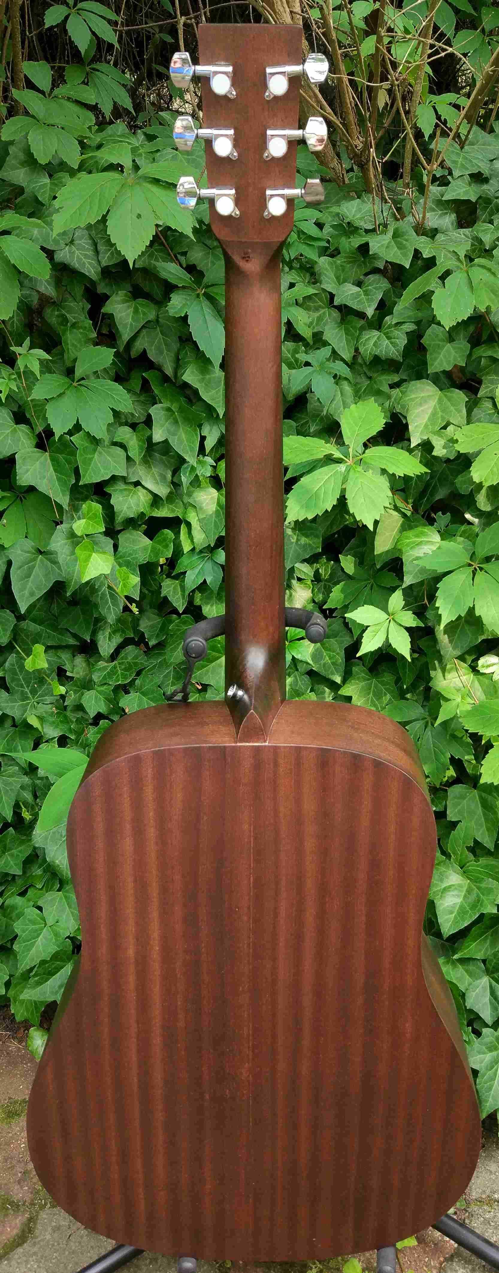 Nowa gitara akustyczna Vintage V440 WK