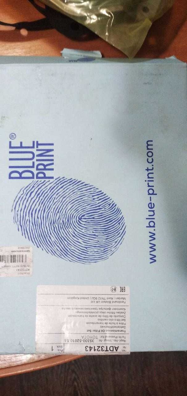 Комплект фільтра автоматичної коробки BLUE PRINT ADT32143(Стан Новий)