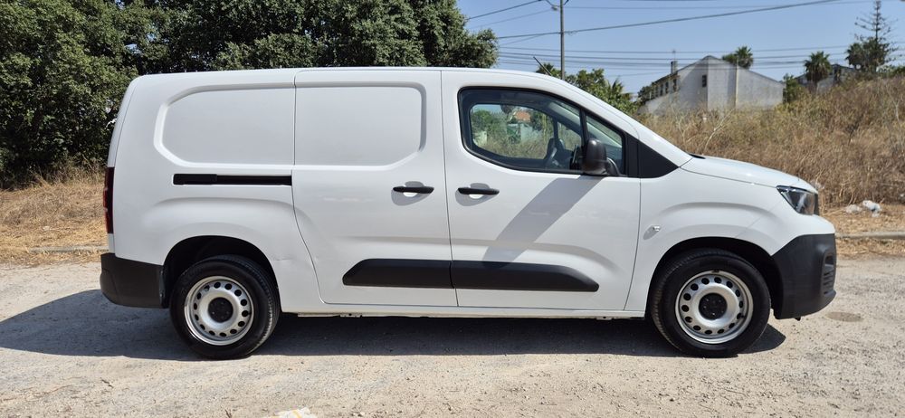 Peugeot Partner 3 Lugares Longa 1.5HDi NACIONAL de 2021