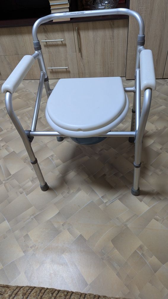 Продам   Стілець -туалет