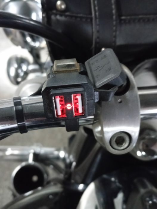 Suzuki intruder C800   Ano2013