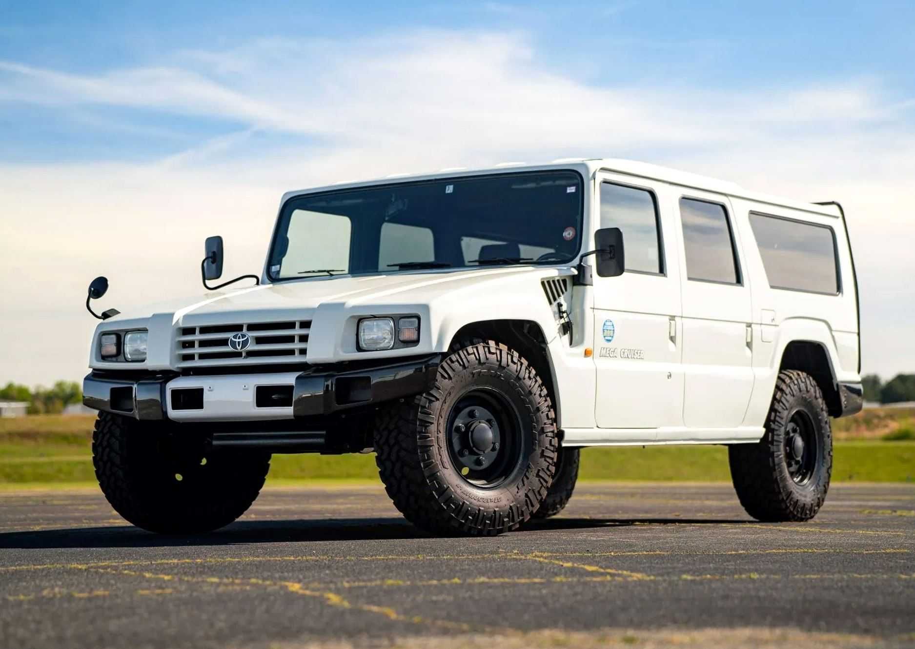 Plakaty A3 - Toyota, Hilux Land Cruiser
