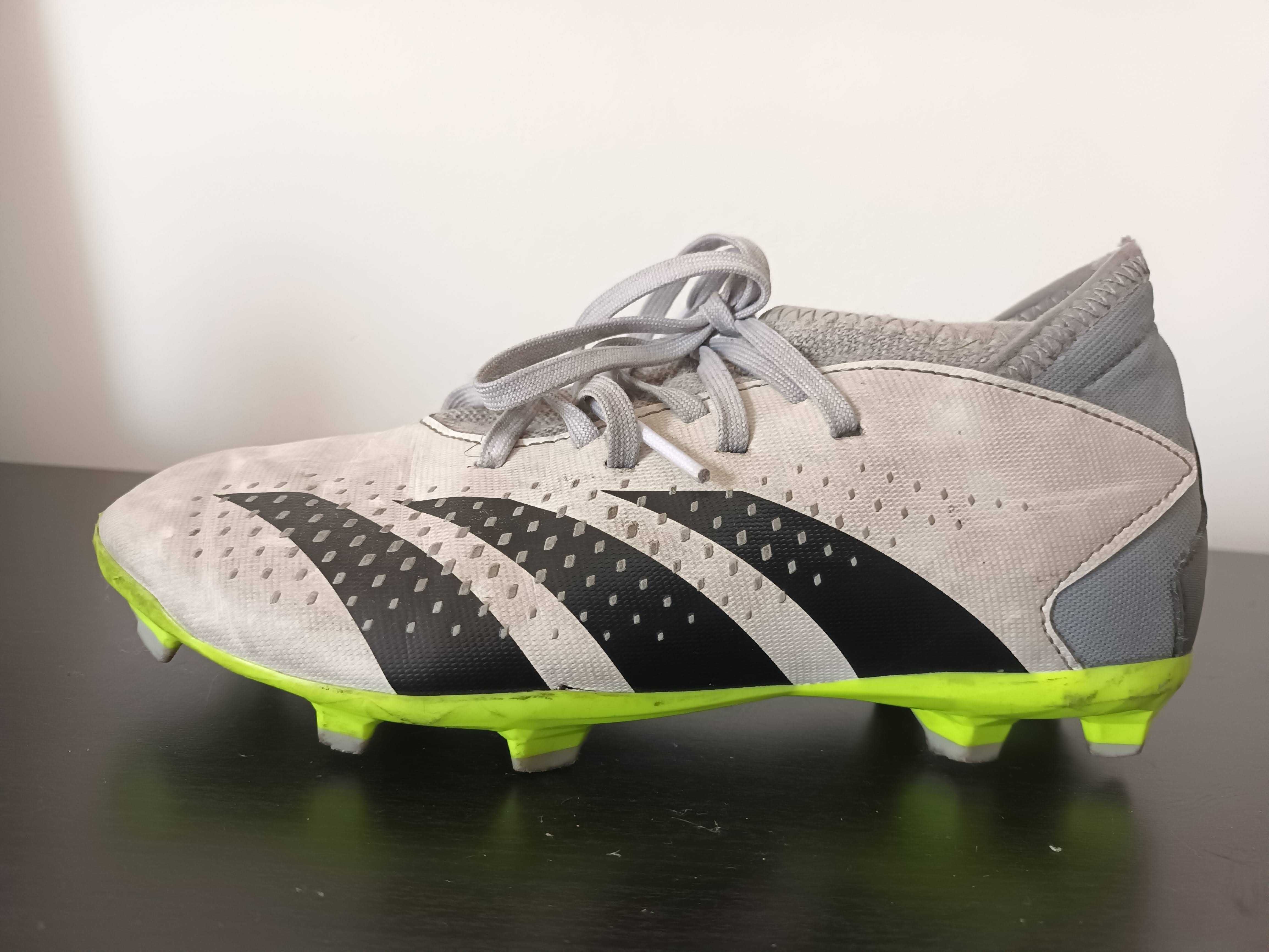 Chuteiras Adidas Predator Accuracy.3 SG - Tamanho 36.5 - Ótimo Estado!