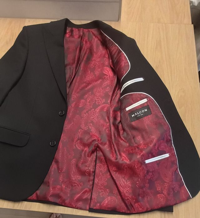 Garnitur młodzieżowy krój