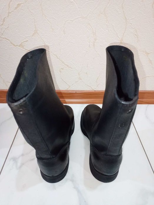 Сапоги  кирзовые .