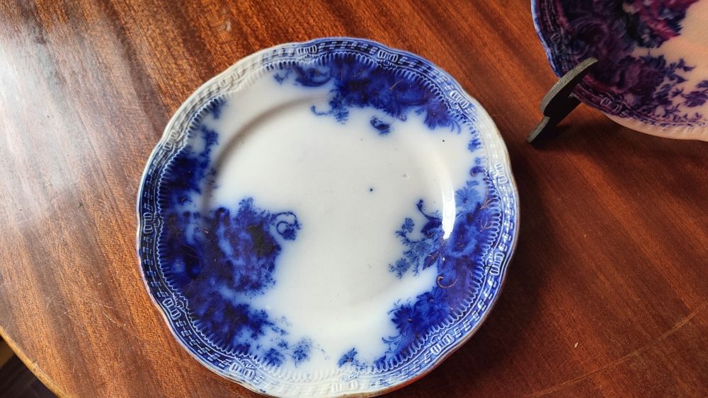 Pratos fábrica de loiça de Sacavém