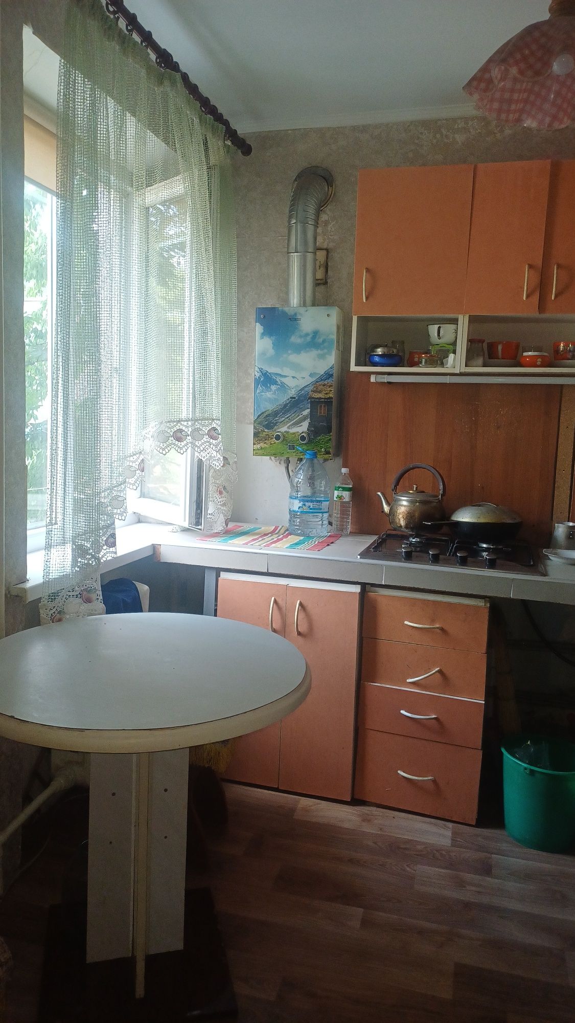Продам 2х комн квартира у. Вокзальная Оптовый рын. Червоная Металлург!
