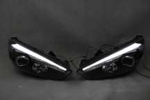 Lampy reflektory przednie przód FORD FOCUS MK3 15-18 LED BAR NEON !