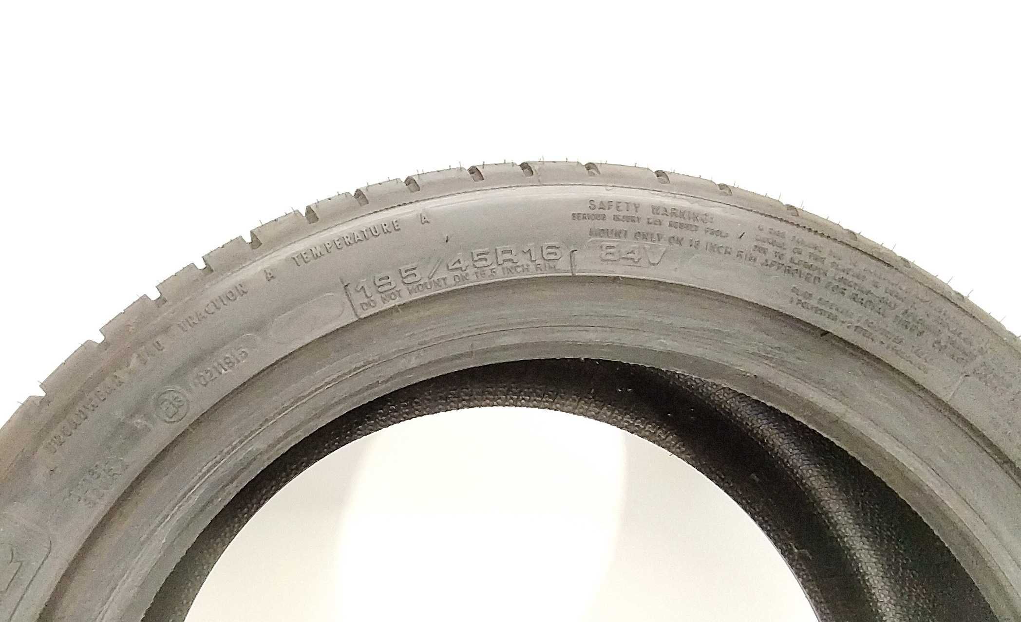 2x 195/45 R16 XL Goodyear Efficientgrip 8 mm DEMO / montaż