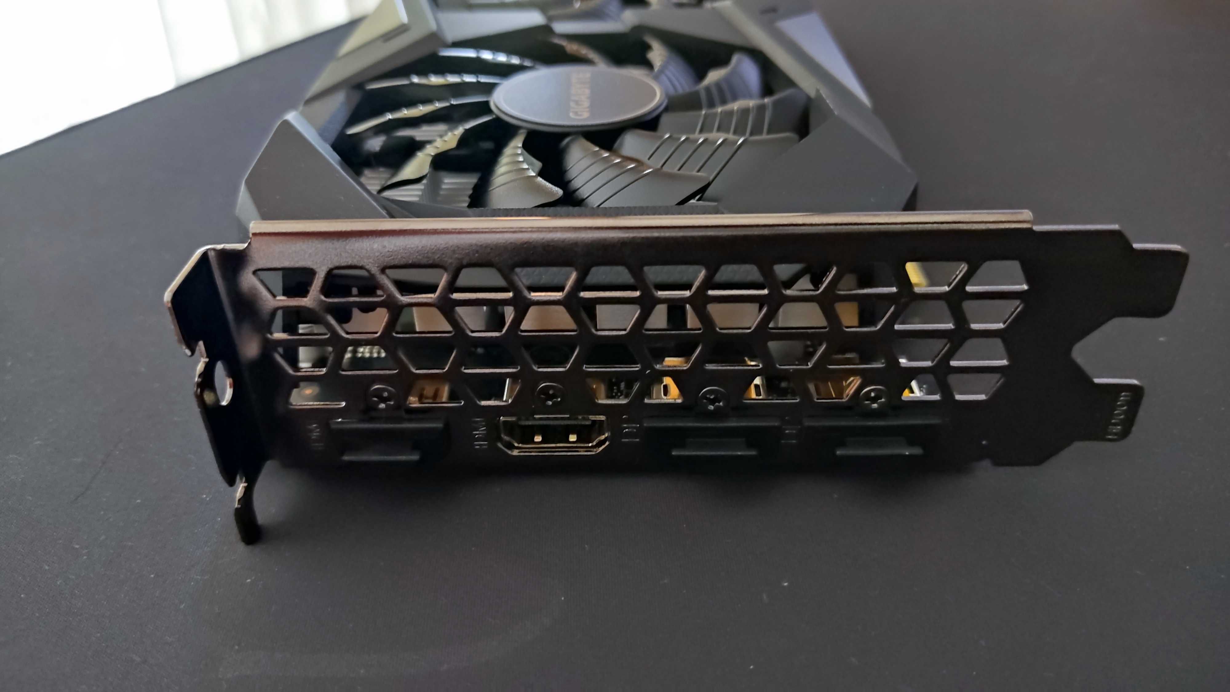 GeForce RTX 3050 Windforce OC V2 6G GDDR6