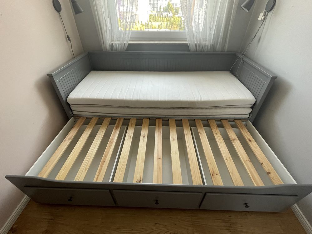 Łóżko leżanka kanapa IKEA szara rozkładana