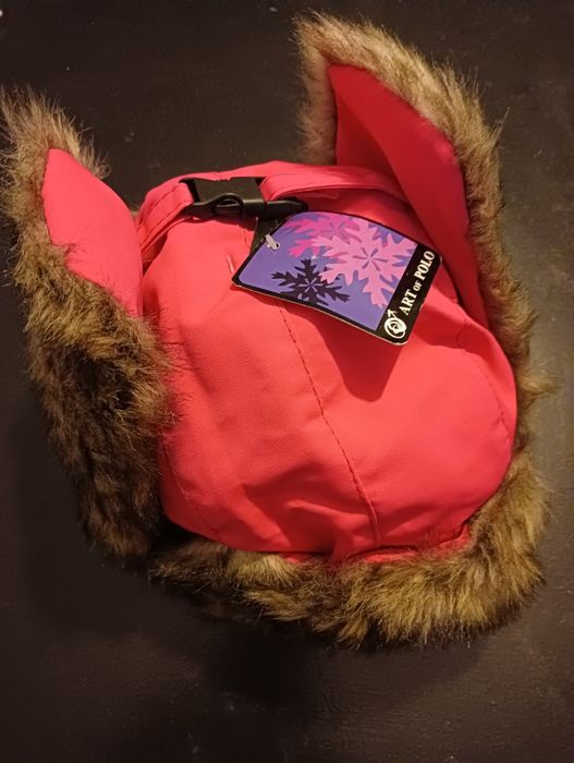 Młodzieżowa czapka zimowa, uszatka "traperska" różowa z futerkiem