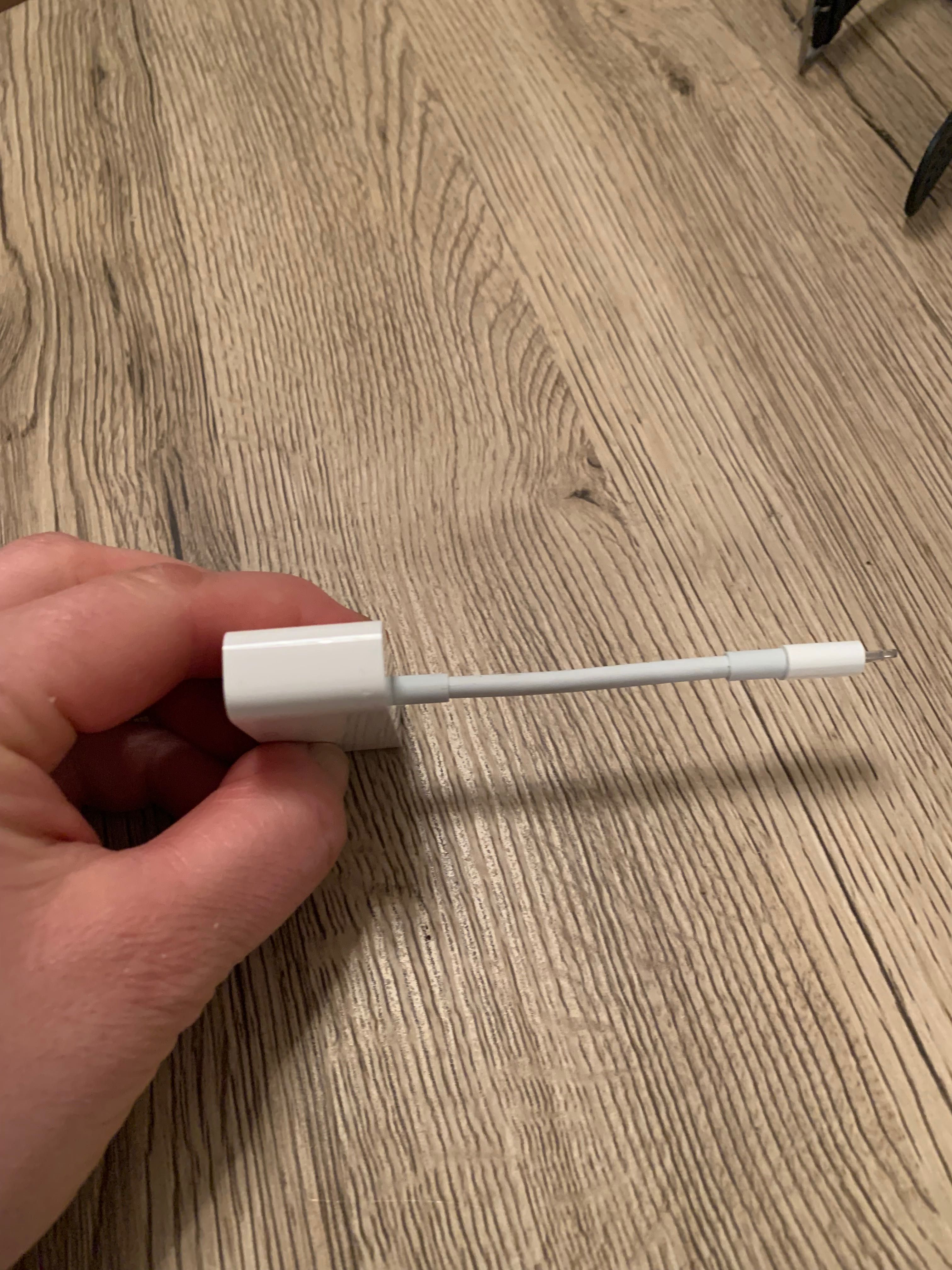 Adapter Apple A1439 przejściówka ze złącza Lightning na VGA