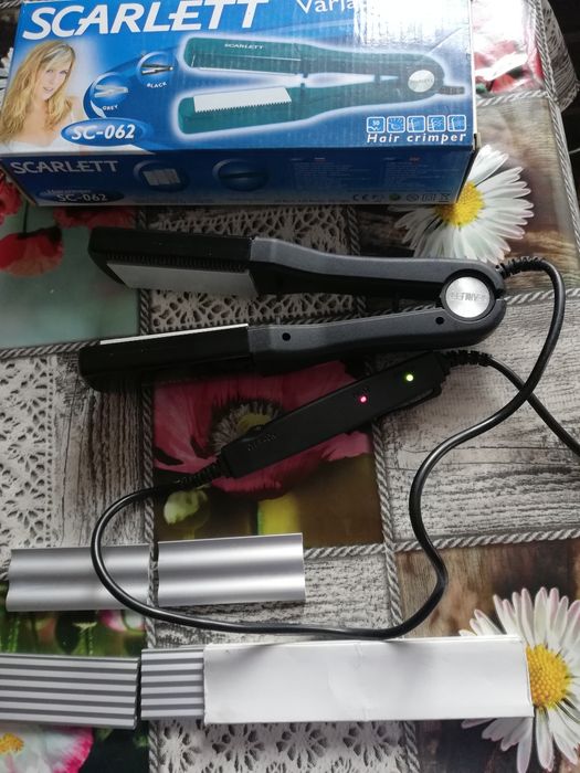 Утюжок, щипці для волосся