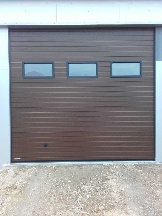 Brama przemysłowa segmentowa Krispol