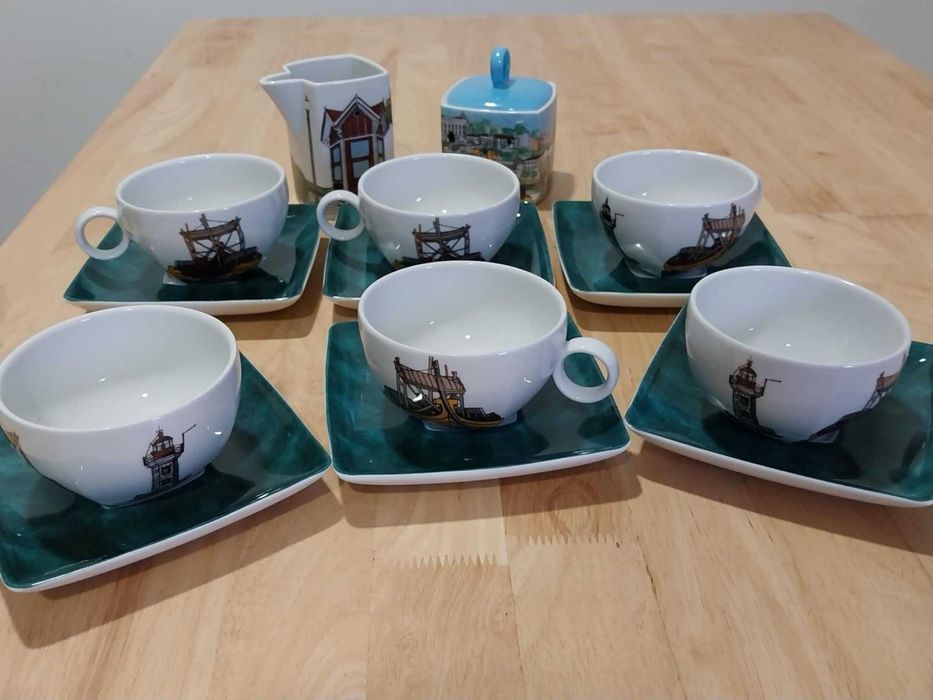 Chávenas de Chá coleccionáveis - VISTA ALEGRE "Alma do Porto"