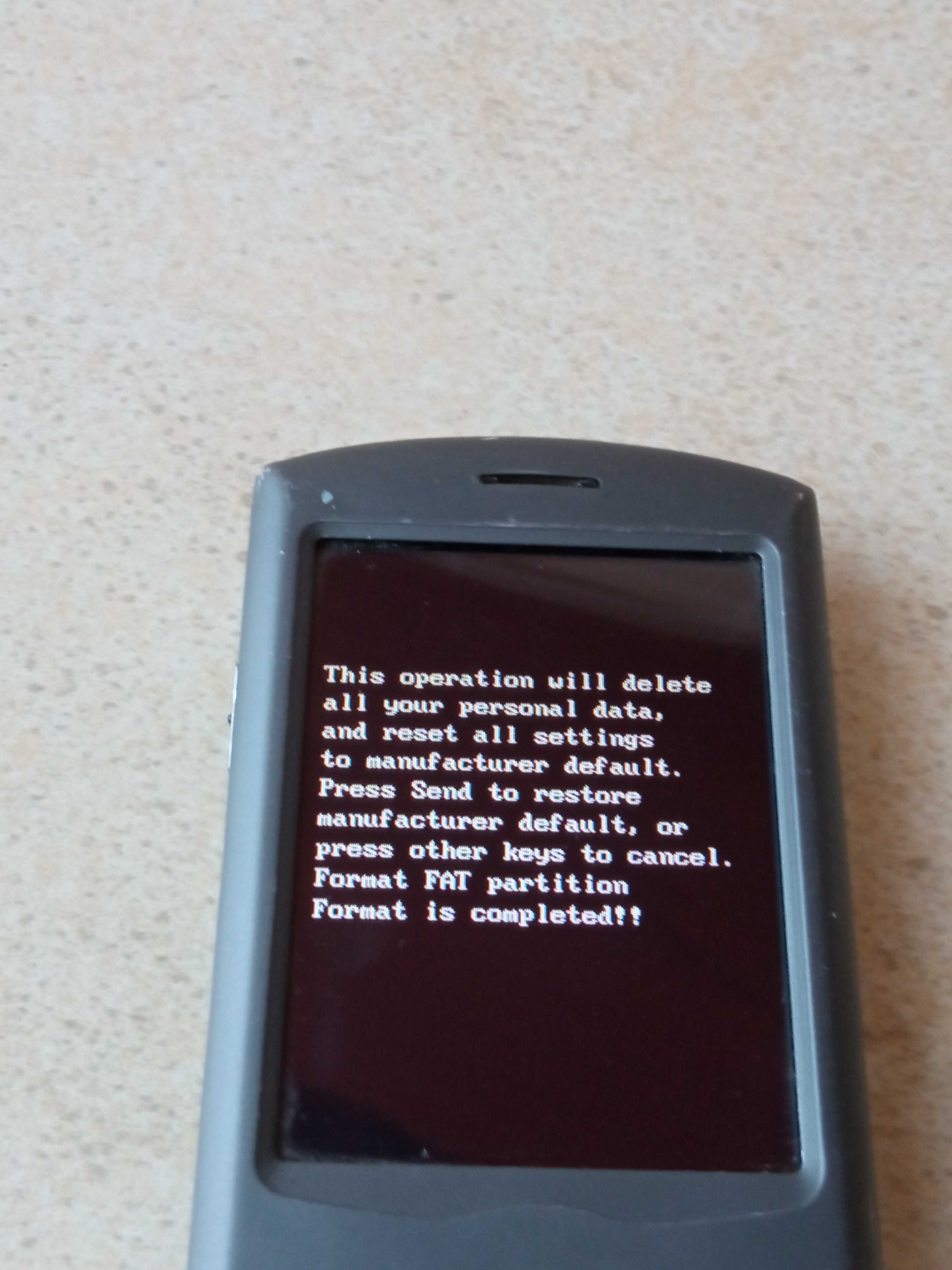 Мобільний телефон HTC Artemis P3300 ARTE100 (неробочий)