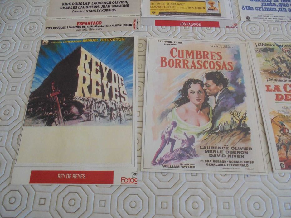 Lote de 12 panfletos de mão de cinema das décadas de 40 a 70