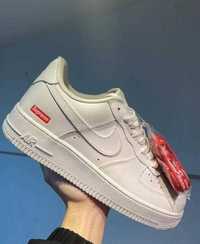 Nike Air Force 1 Low Supreme White 43