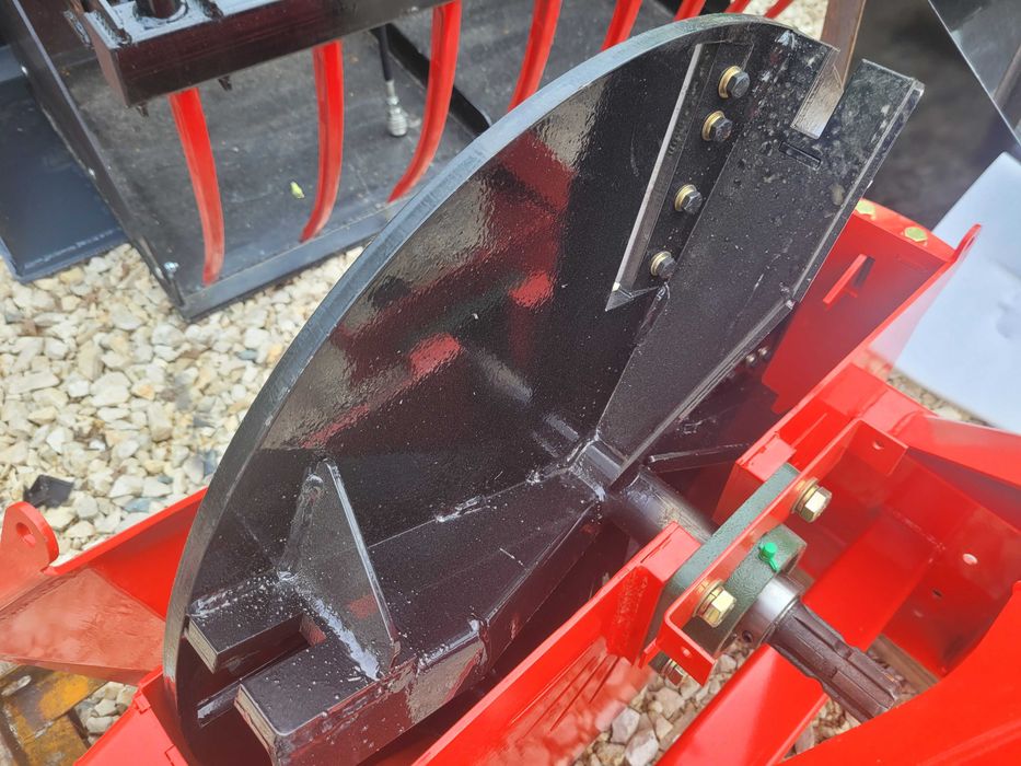 Rozdrabniacz/ Rębak tarczowy do gałęzi do ciągnika/ MINI traktorka