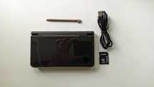 Ігрова приставка Nintendo DSi XL + карта 64гб + зарядка + подарунок