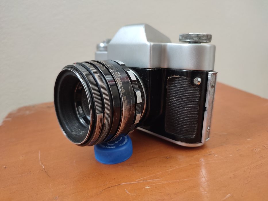 Продам фотоаппарат Зенит-3м с обьективом Гелиос-44