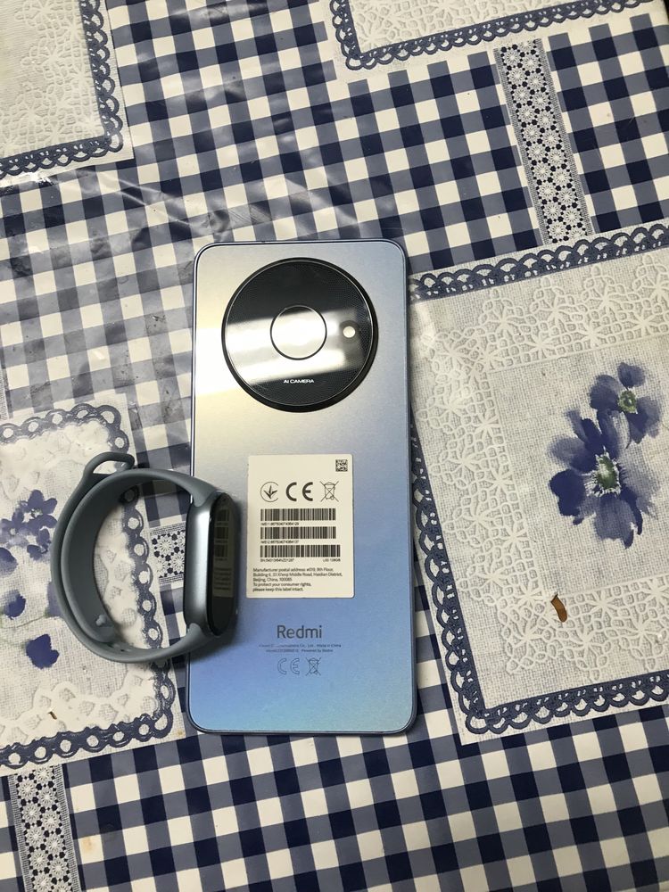 Vendo conjunto de telemovel e smarwatch