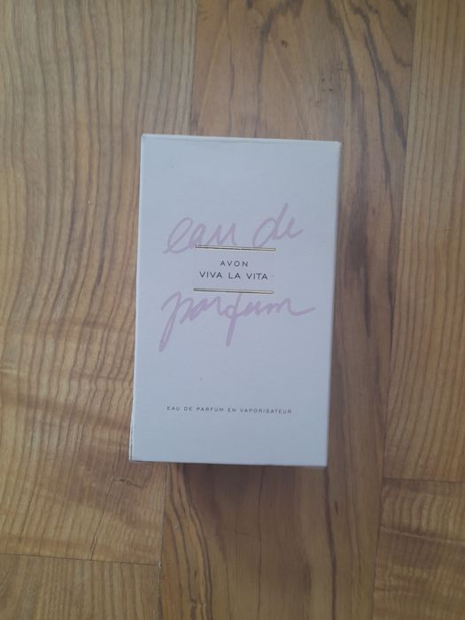 Woda viva la vita avon