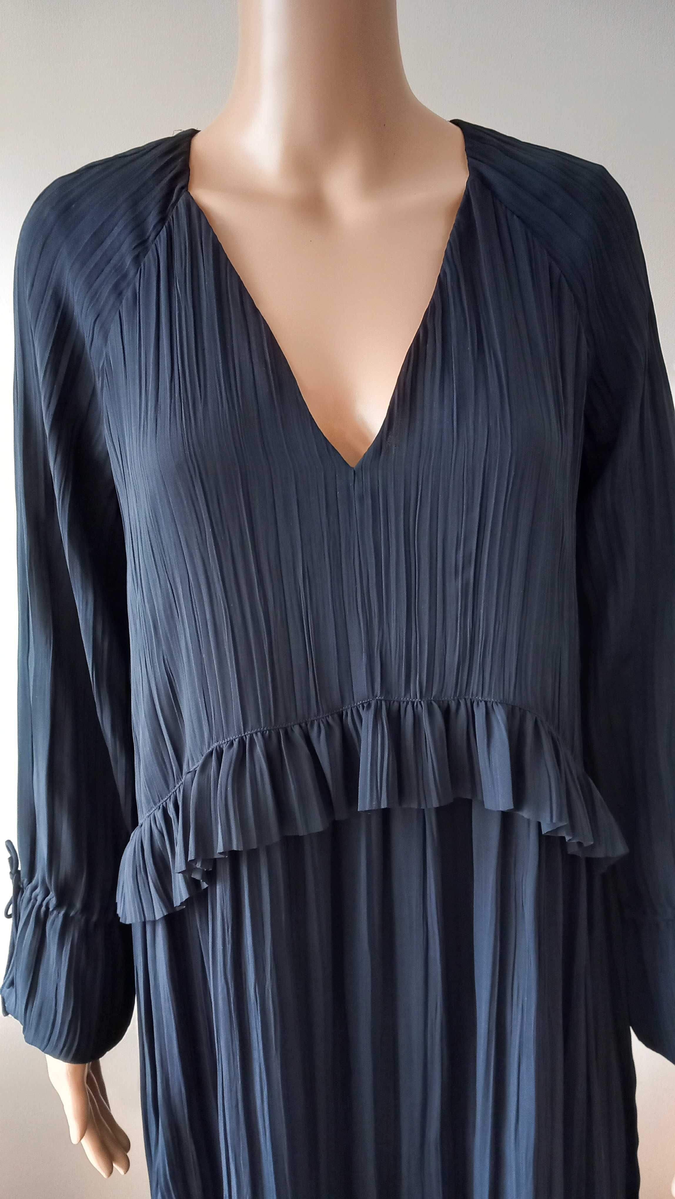 Massimo Dutti długa elegancka sukienka plisowana z falbaną wieczorowa