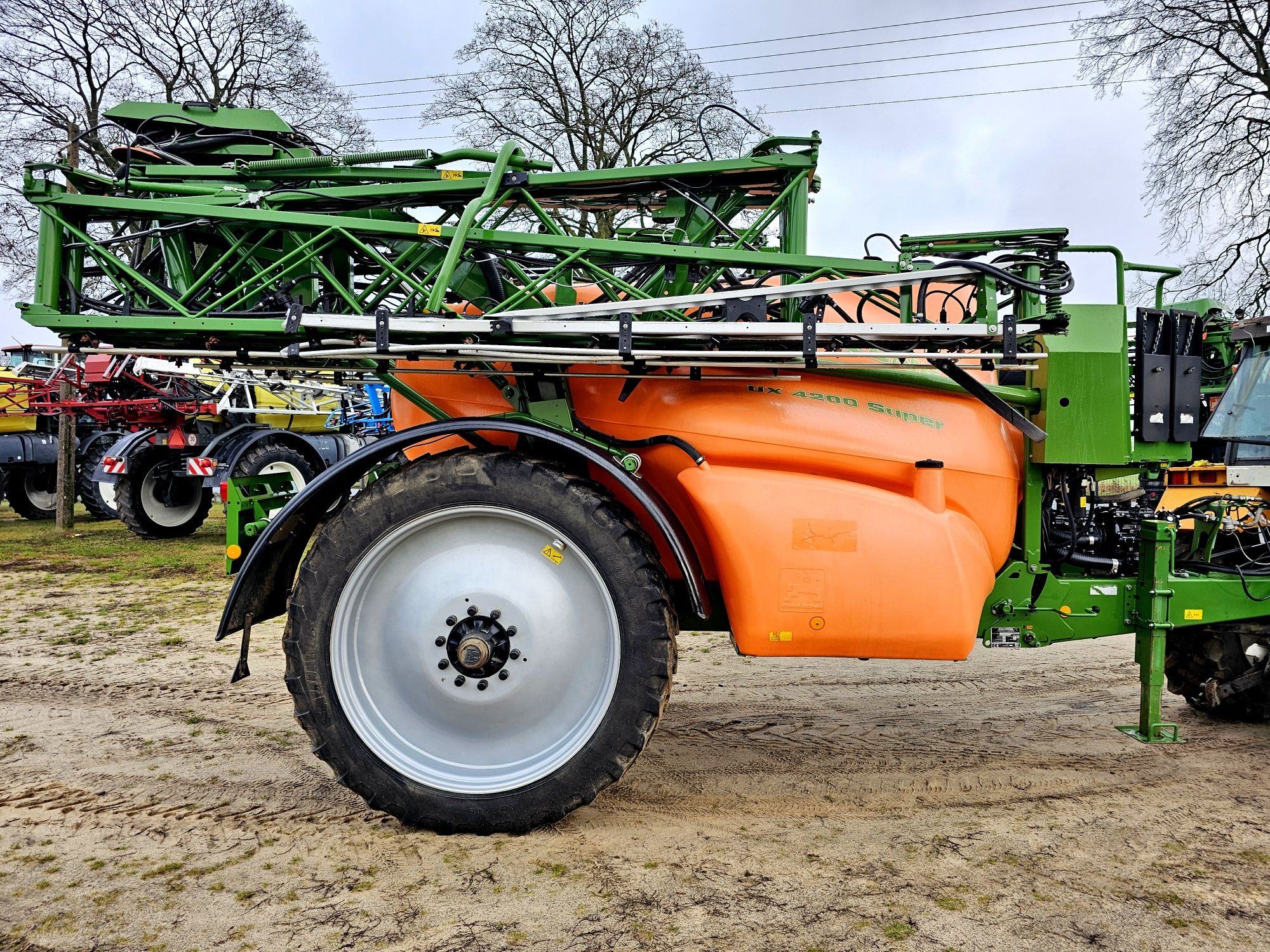 Opryskiwacz Amazone UX 4200 Rok 2013 30m