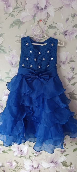 Сукня, сукня на свято