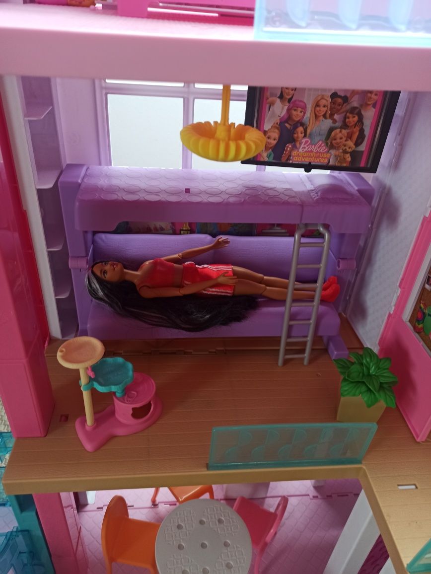 Domek Barbie + Auto Barbie + 2 lalki – Marzenie małej księżniczki