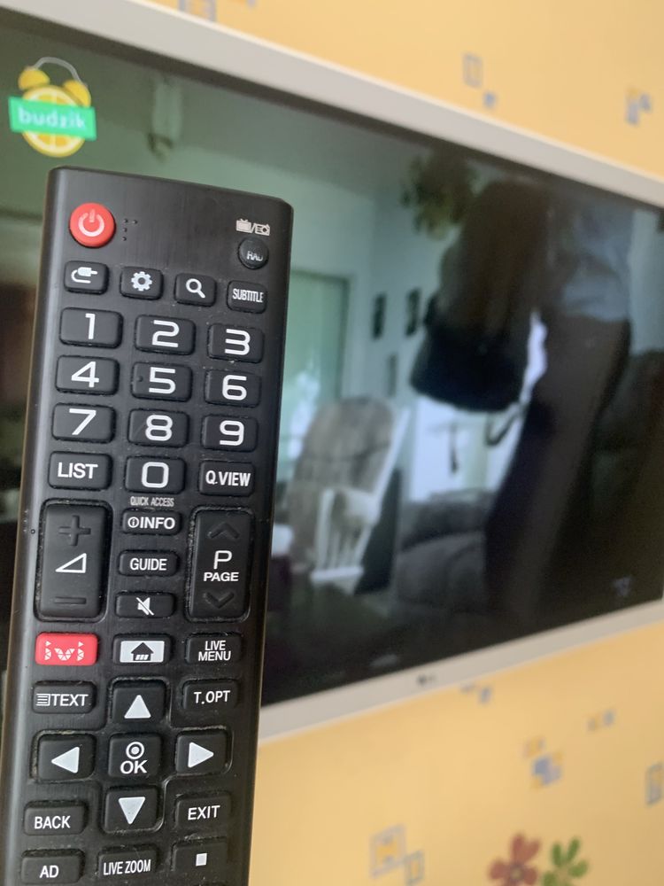 Продам смарт ТВ LG.