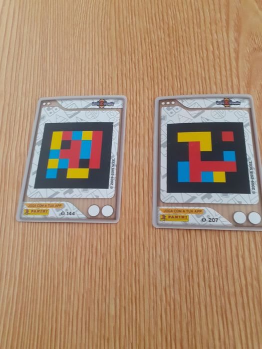 2 Cartas Invizimals TITÂNIO – raras e originais em português